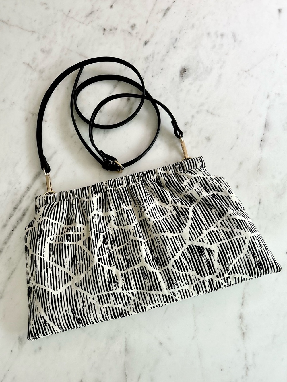 Hand Crafted in NY_Snap Clutch Black and Cream